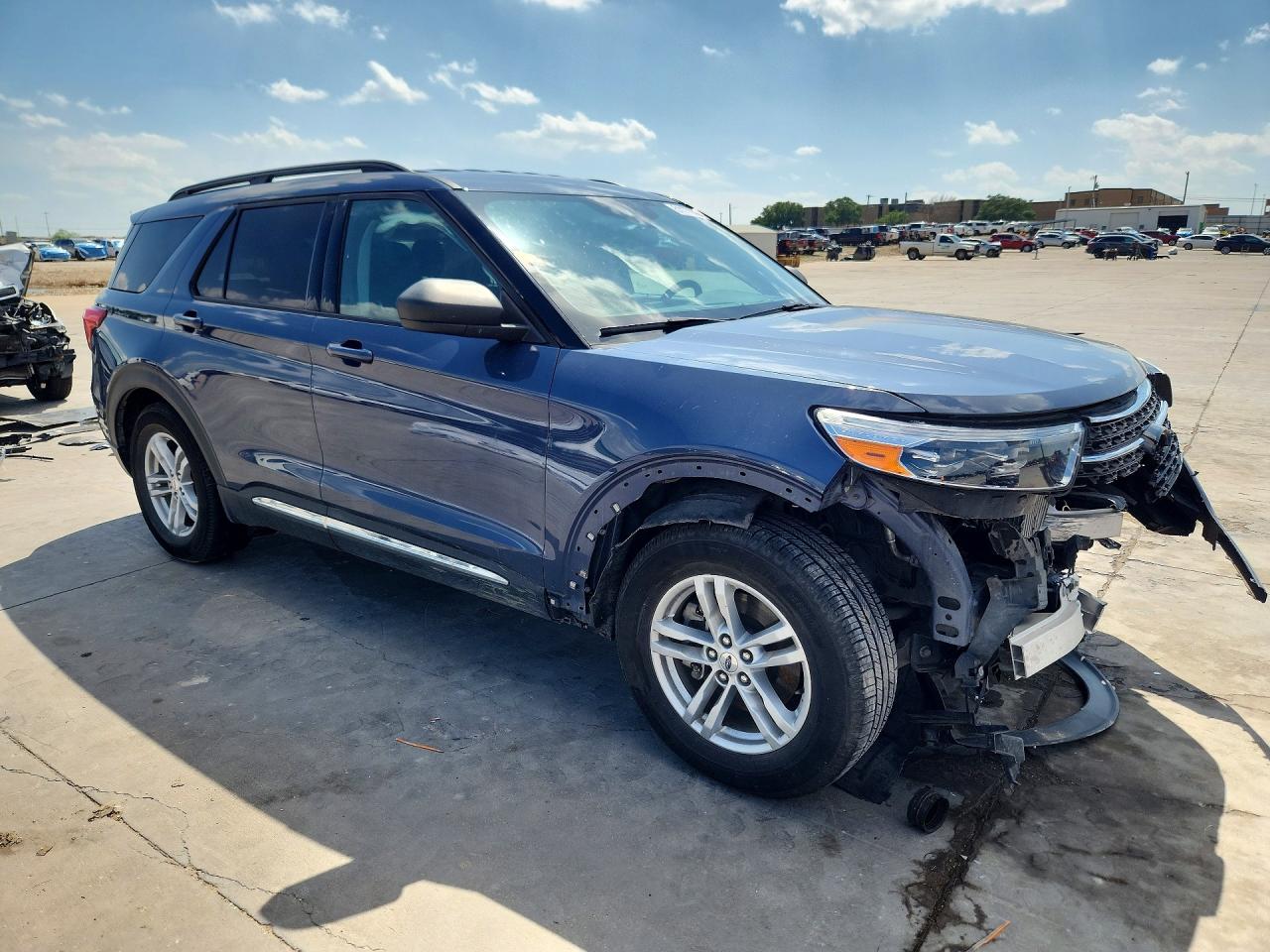 2021 FORD EXPLORER XLT photo 7