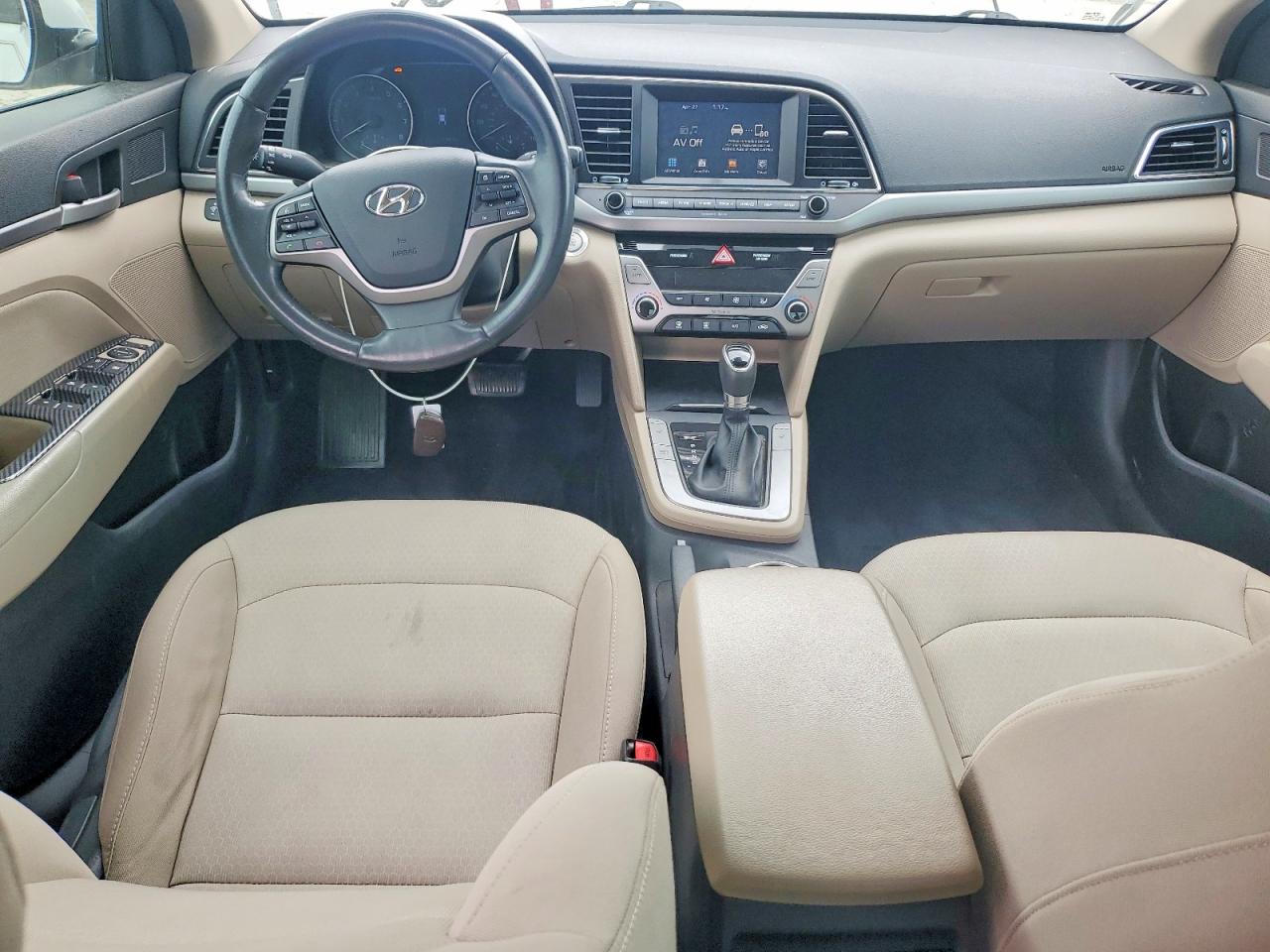 2018 HYUNDAI ELANTRA VALUE EDITION photo 8