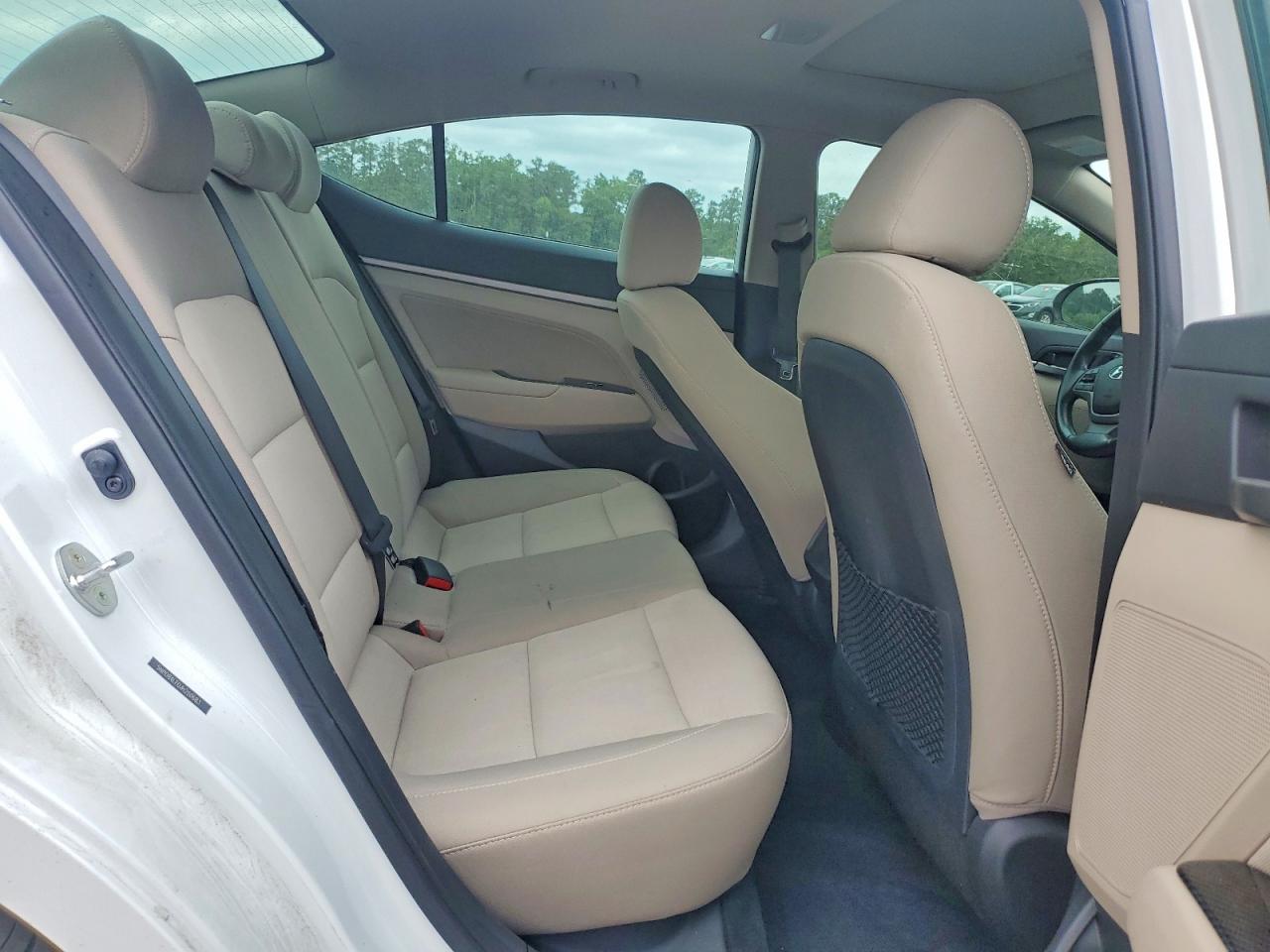 2018 HYUNDAI ELANTRA VALUE EDITION photo 10