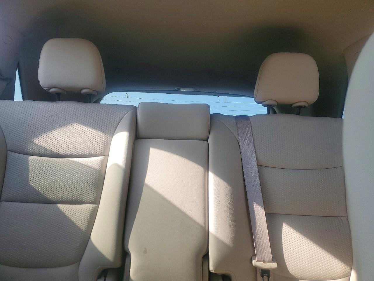 2012 KIA SORENTO LX photo 28