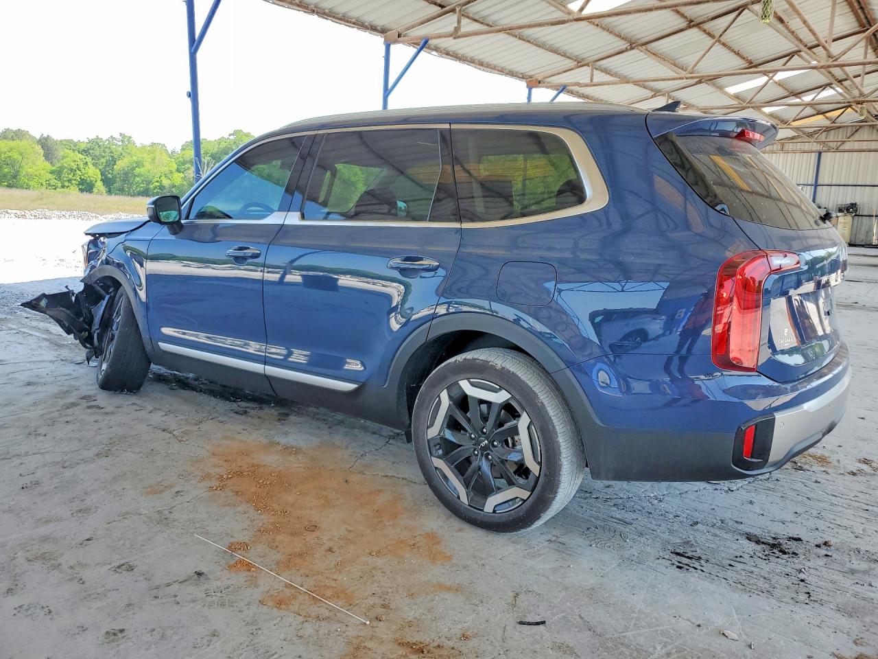 2025 KIA TELLURIDE S photo 3