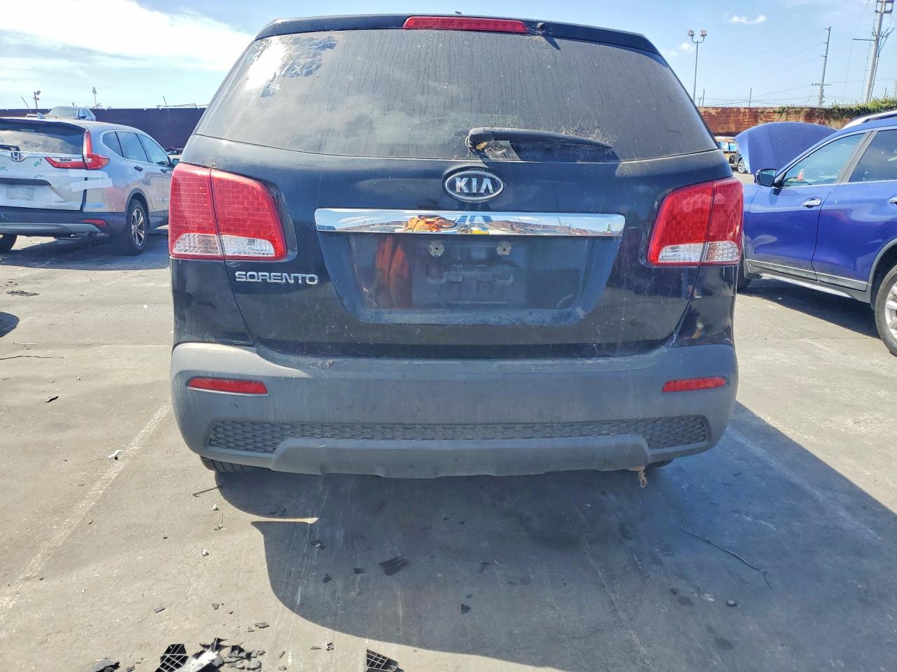 2012 KIA SORENTO LX photo 11