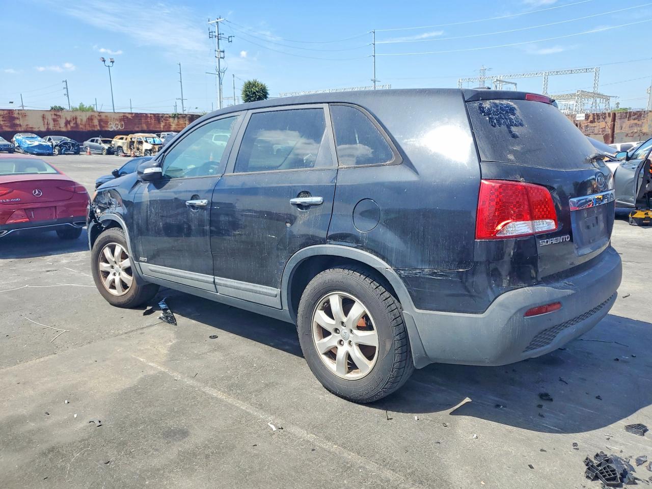 2012 KIA SORENTO LX photo 3