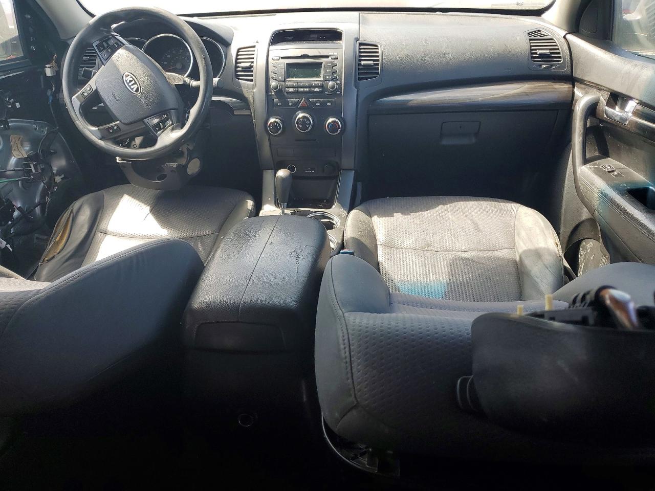2012 KIA SORENTO LX photo 15