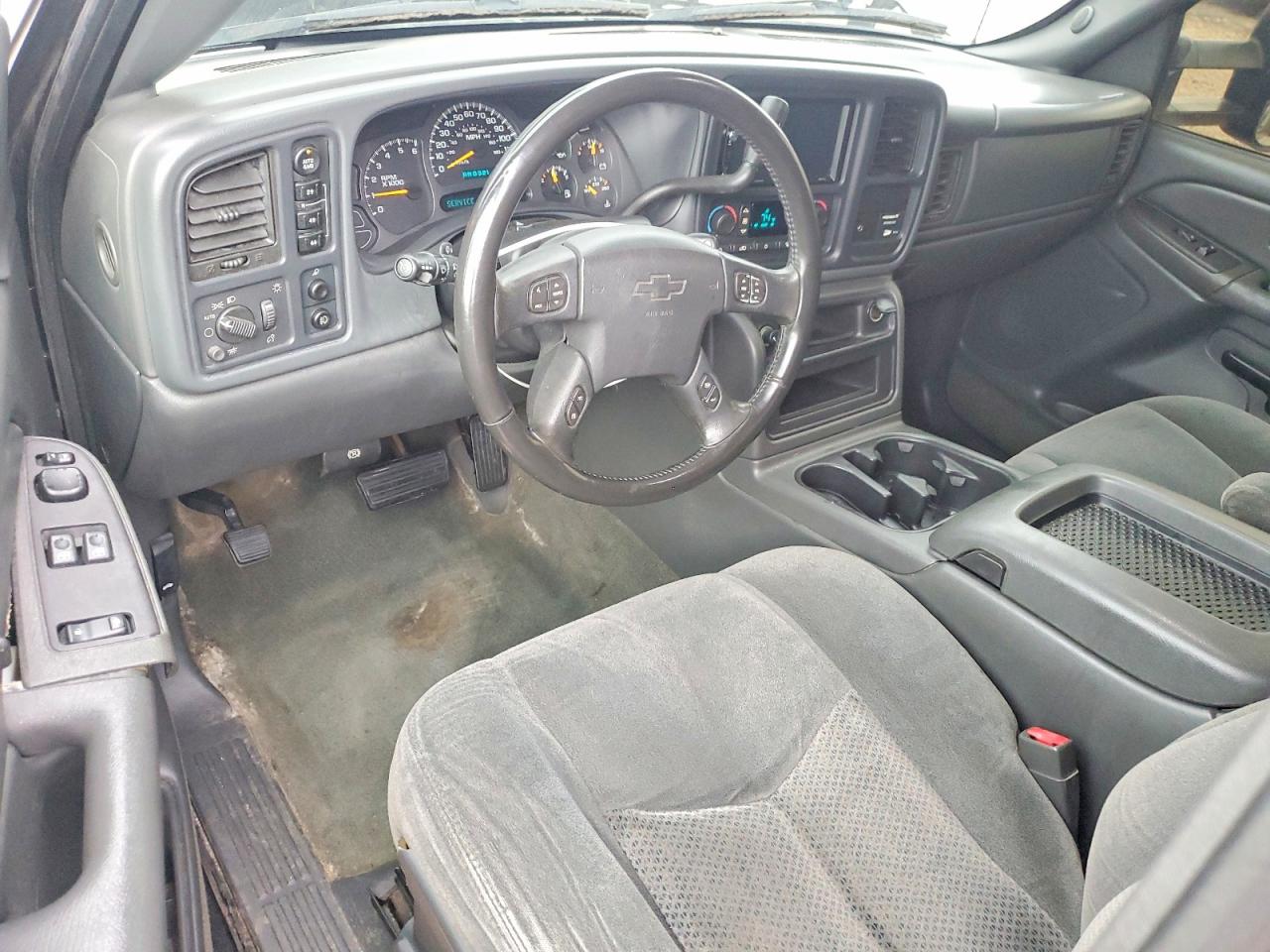 2004 CHEVROLET SILVERADO K1500 photo 15