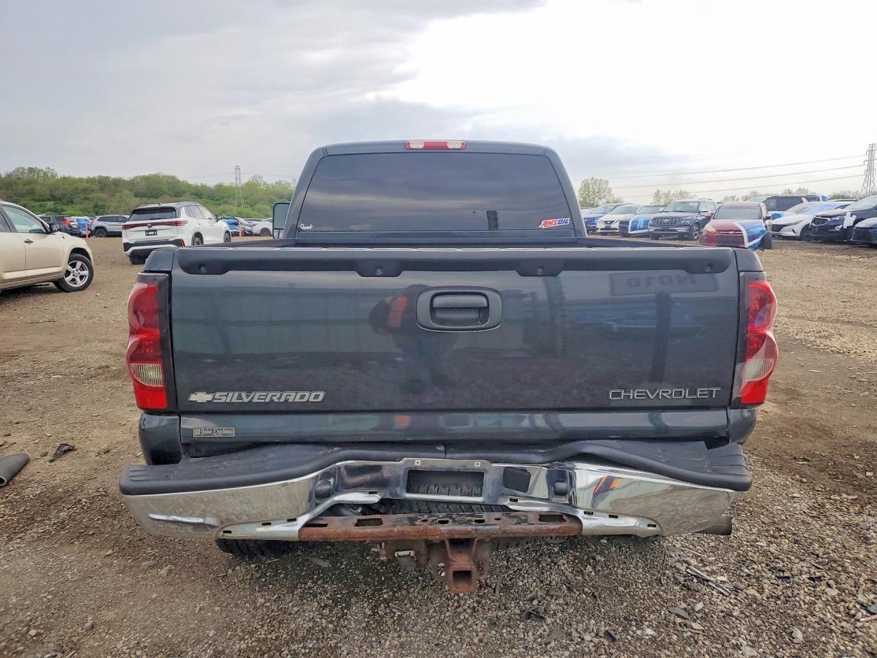 2004 CHEVROLET SILVERADO K1500 photo 11