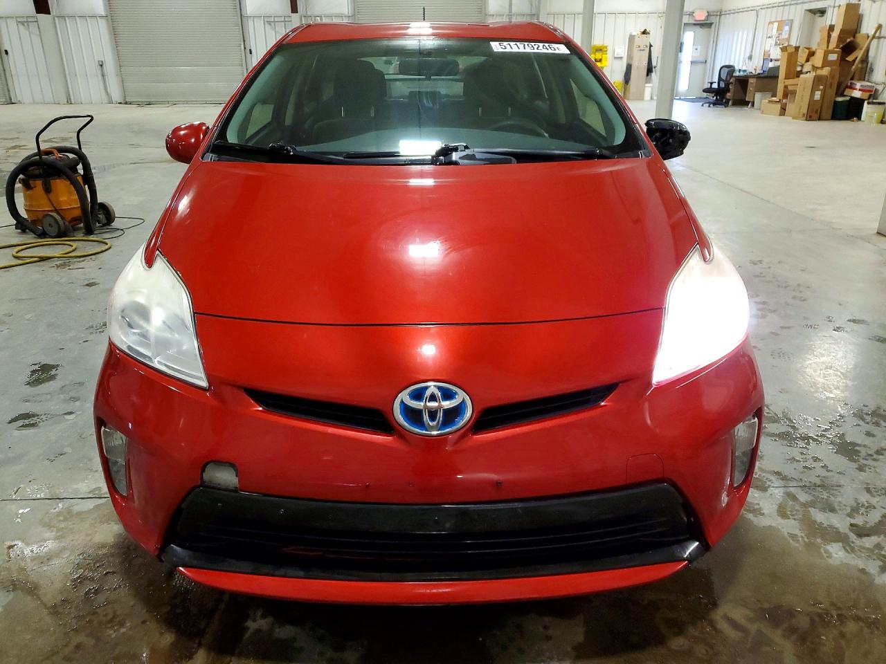2013 TOYOTA PRIUS THREE photo 13