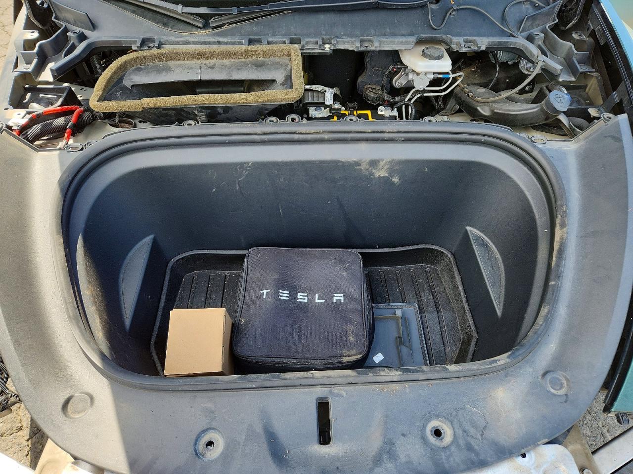 2021 TESLA MODEL Y photo 11