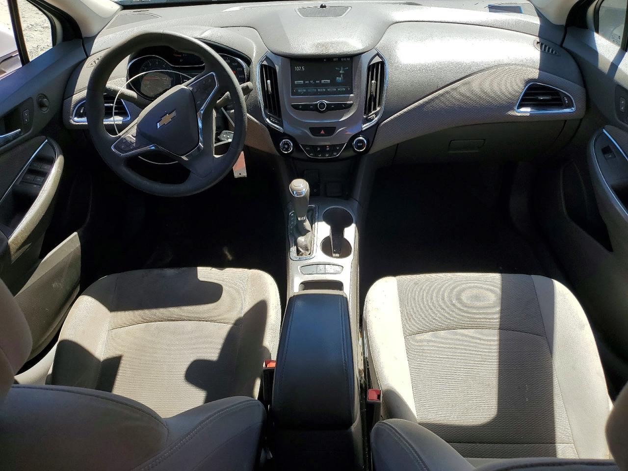 2017 CHEVROLET CRUZE LT photo 15