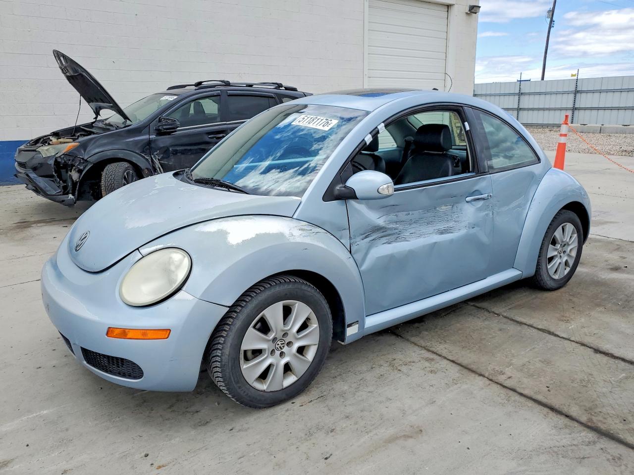 2009 VOLKSWAGEN NEW BEETLE