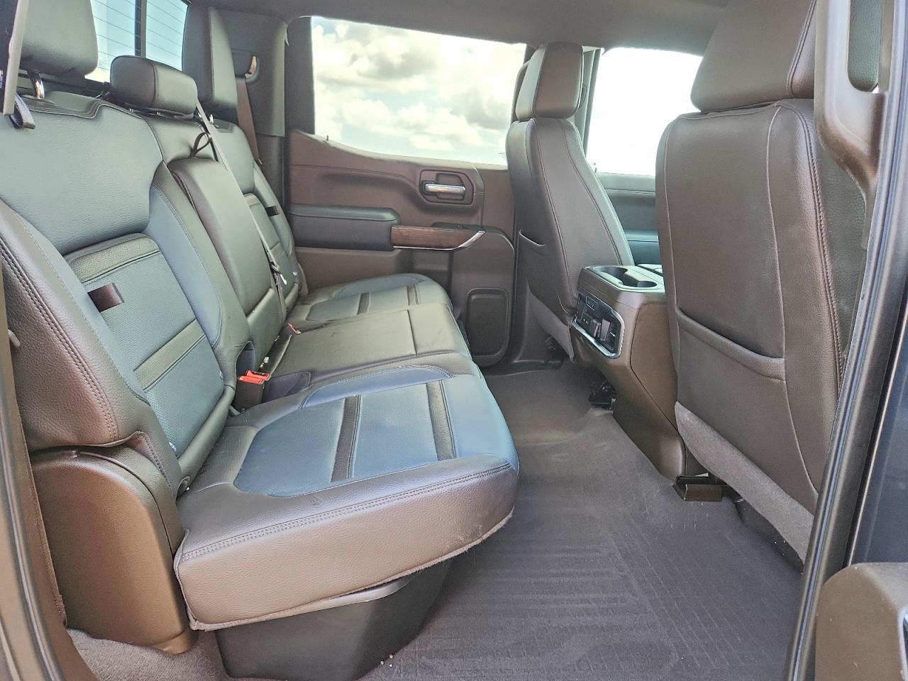 2021 GMC SIERRA K1500 DENALI photo 19