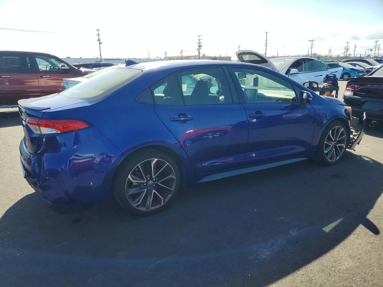 2021 TOYOTA COROLLA SE photo 3