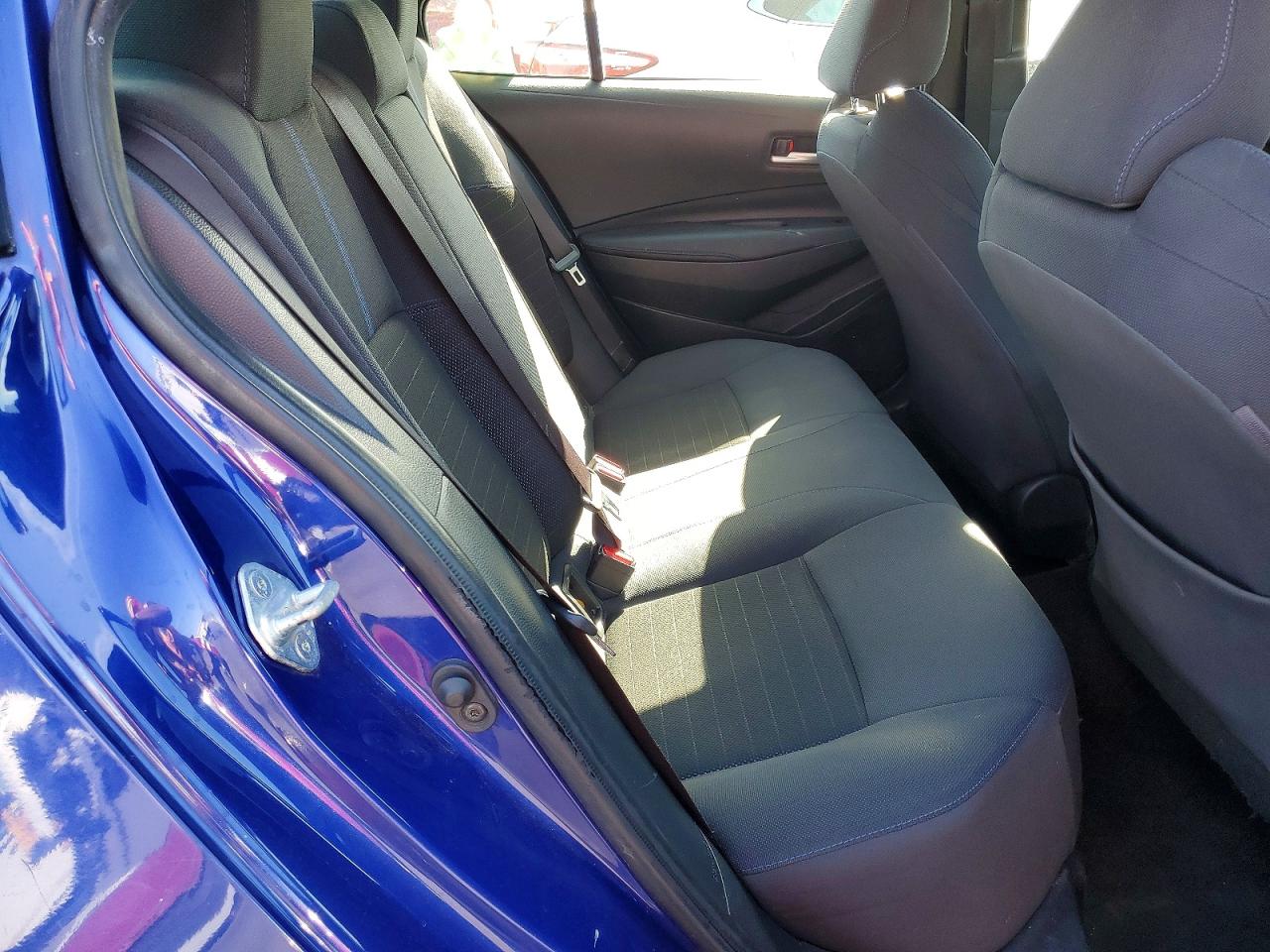 2021 TOYOTA COROLLA SE photo 10