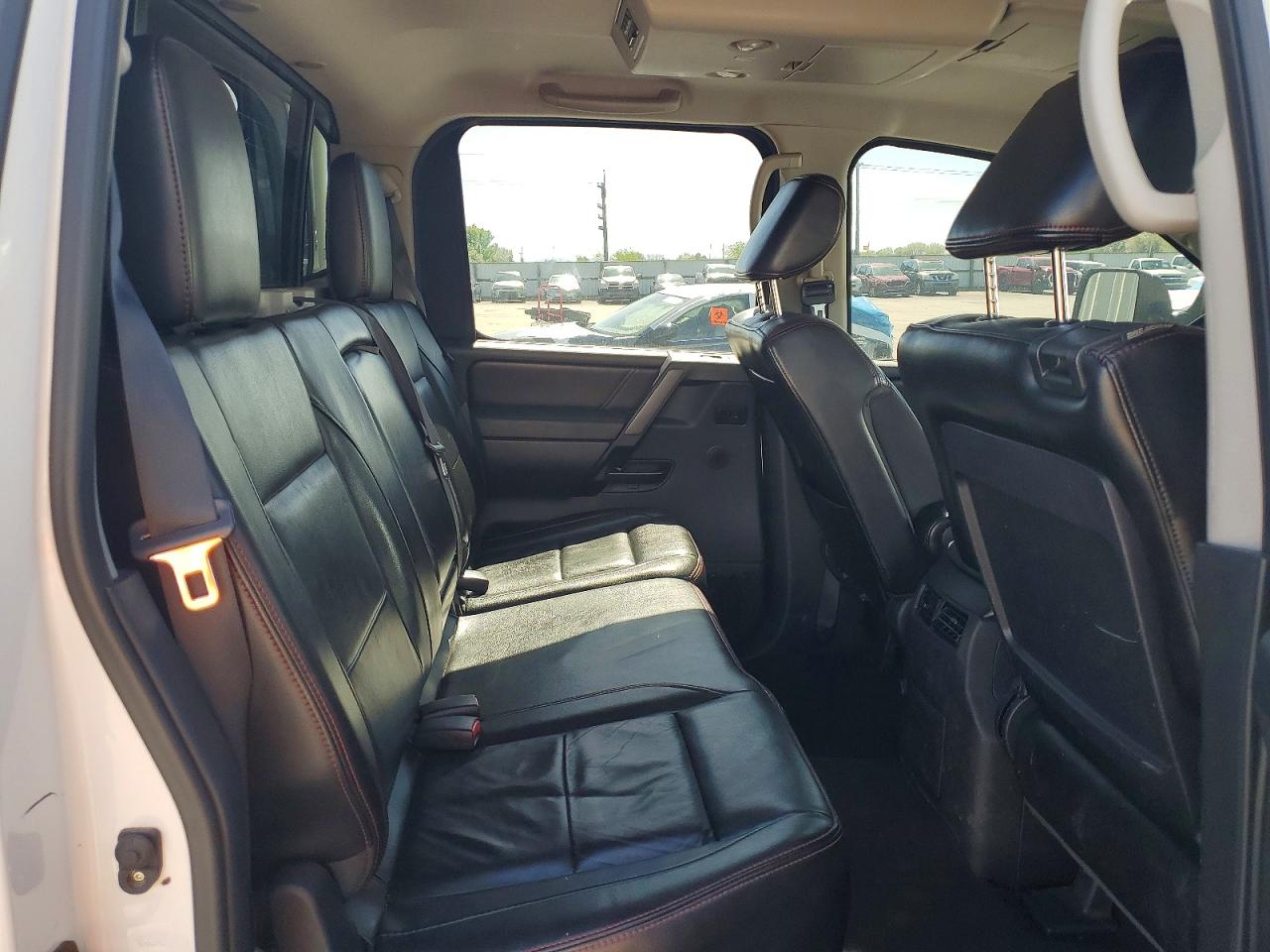 2012 NISSAN TITAN SV photo 28