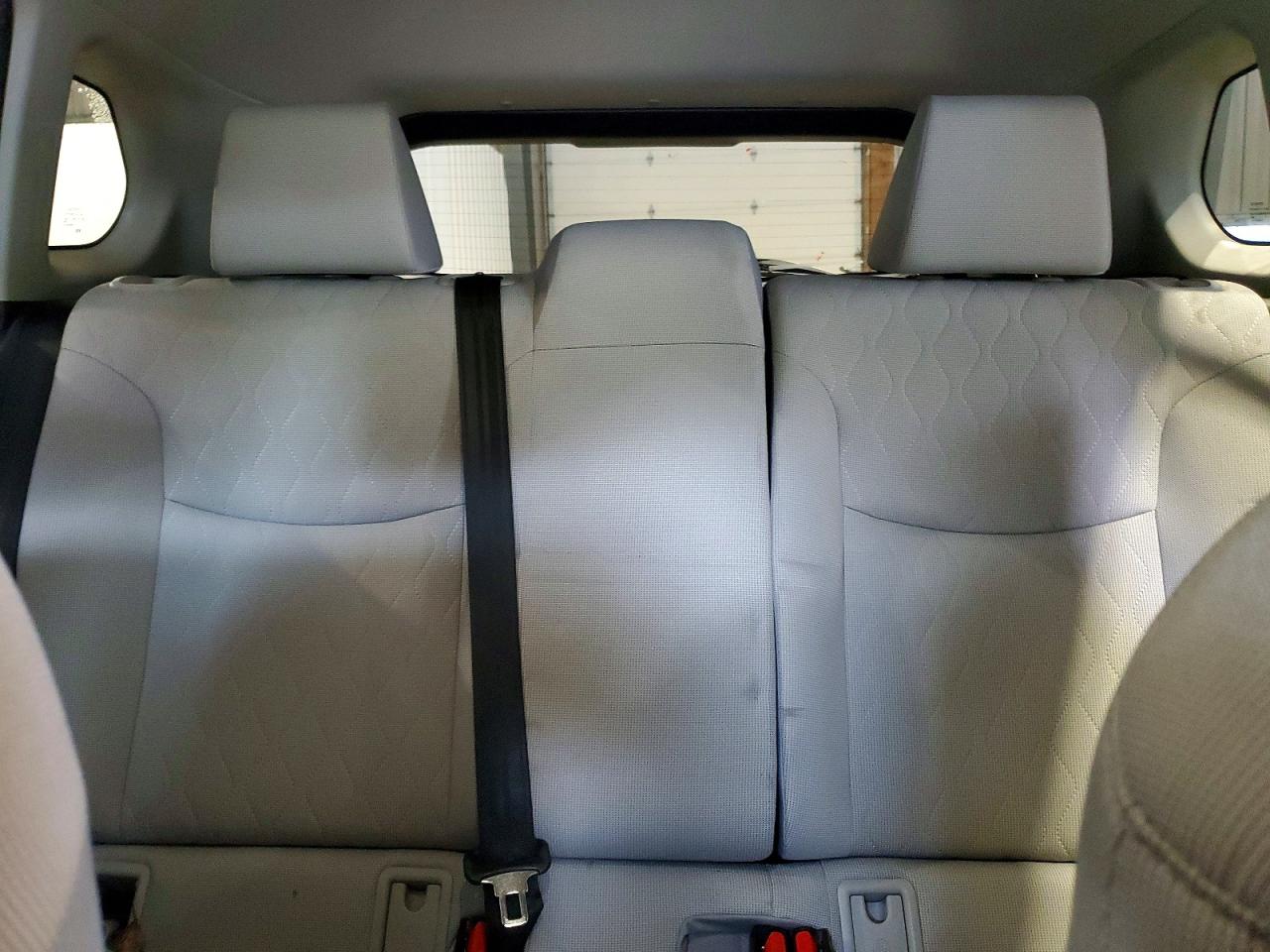 2024 TOYOTA COROLLA CROSS LE photo 28