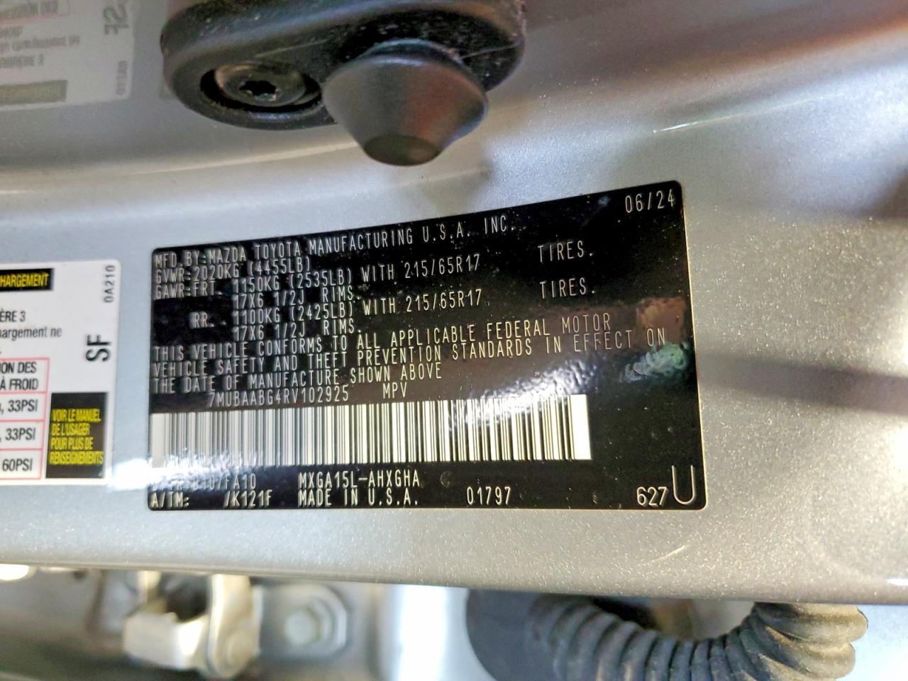 2024 TOYOTA COROLLA CROSS LE photo 40