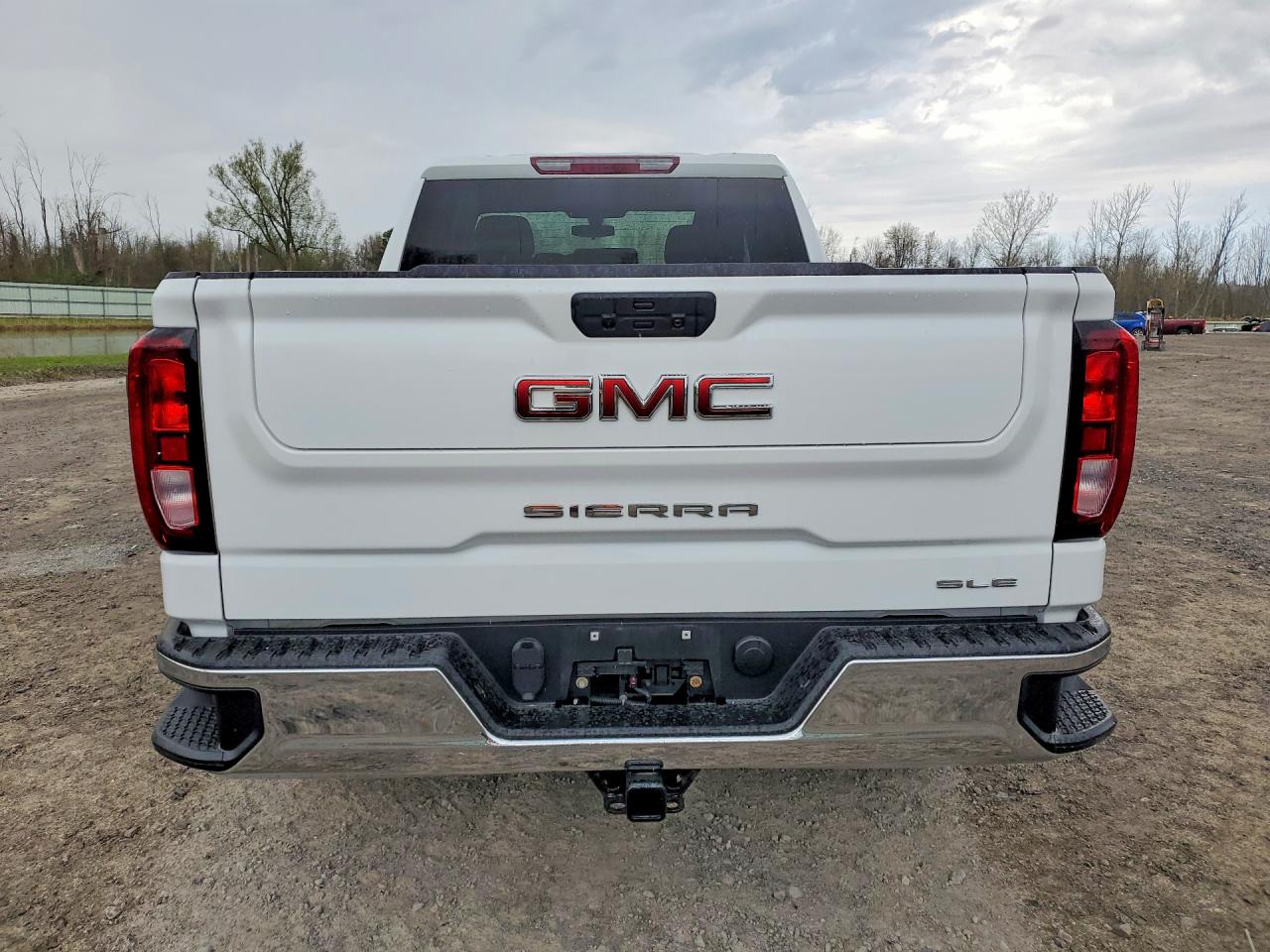 2021 GMC SIERRA K1500 SLE photo 16