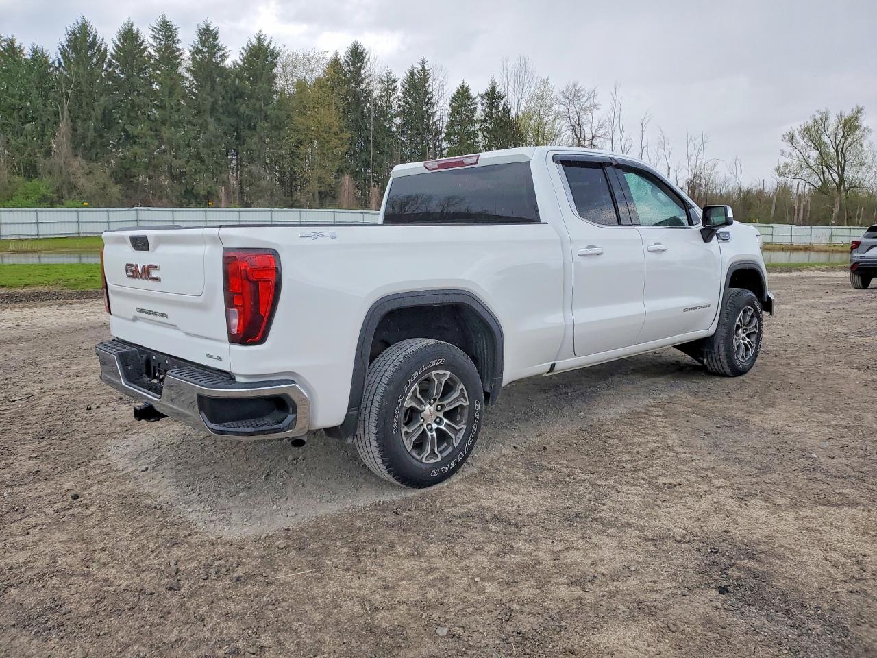 2021 GMC SIERRA K1500 SLE photo 7