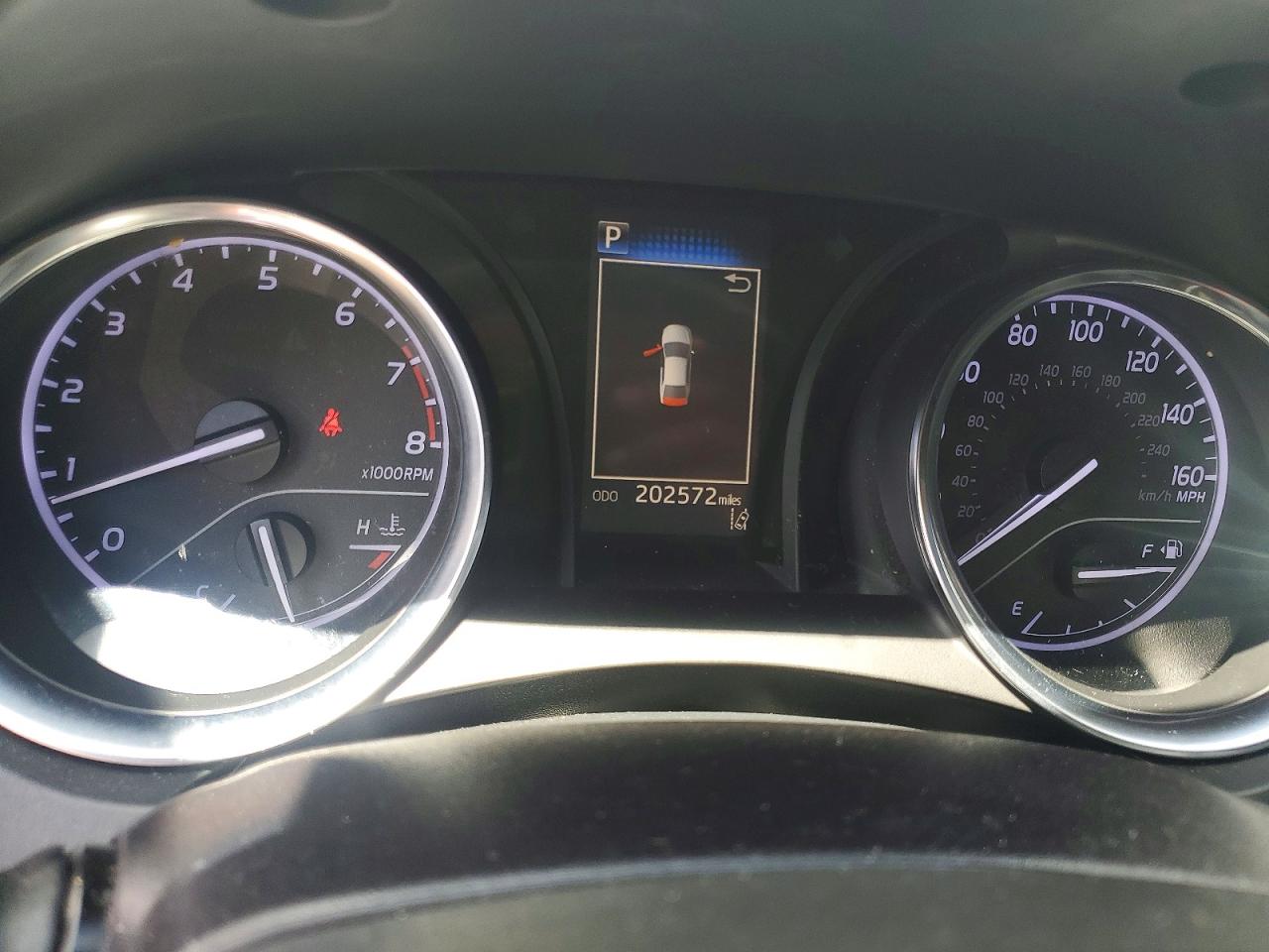 2018 TOYOTA CAMRY LE photo 17