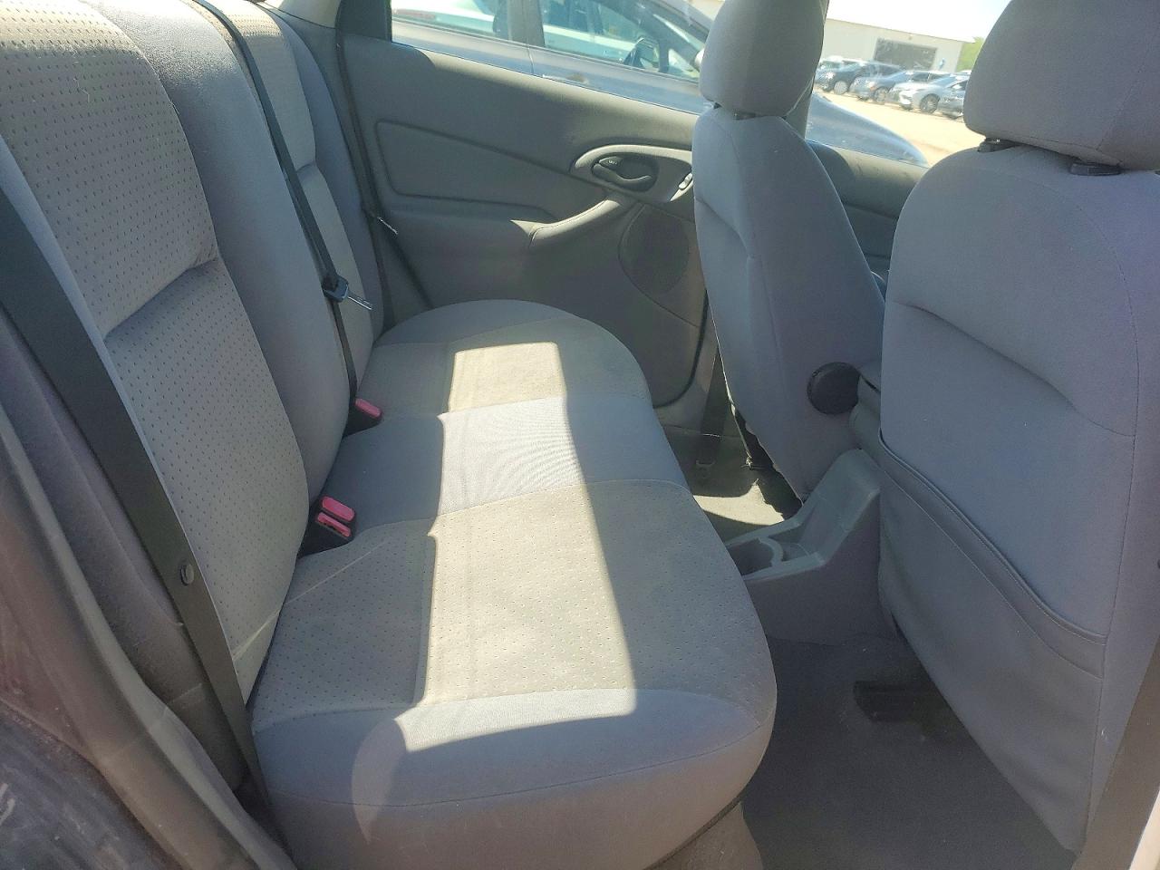 2004 FORD FOCUS ZTS photo 28