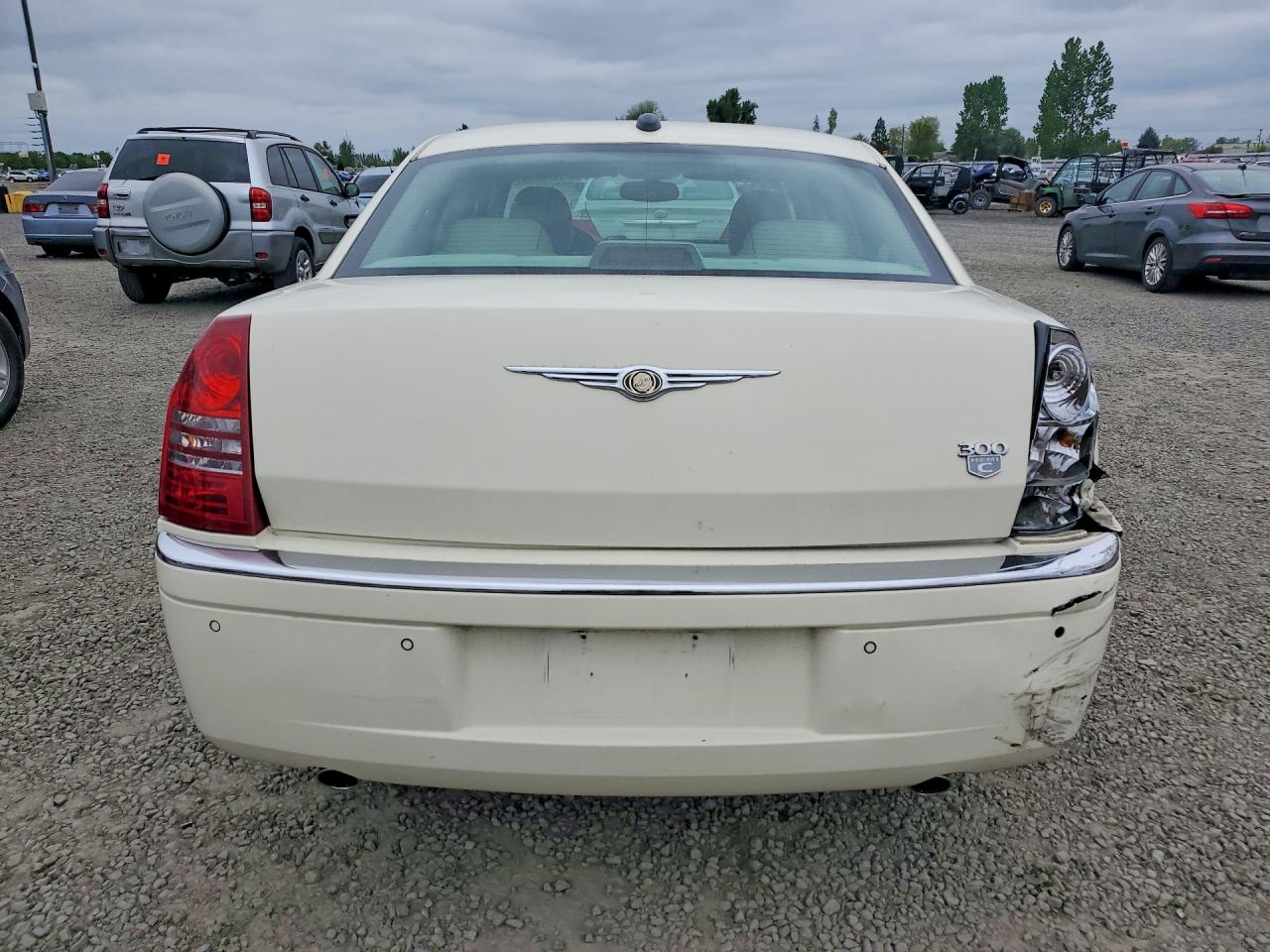 2006 CHRYSLER 300C photo 11