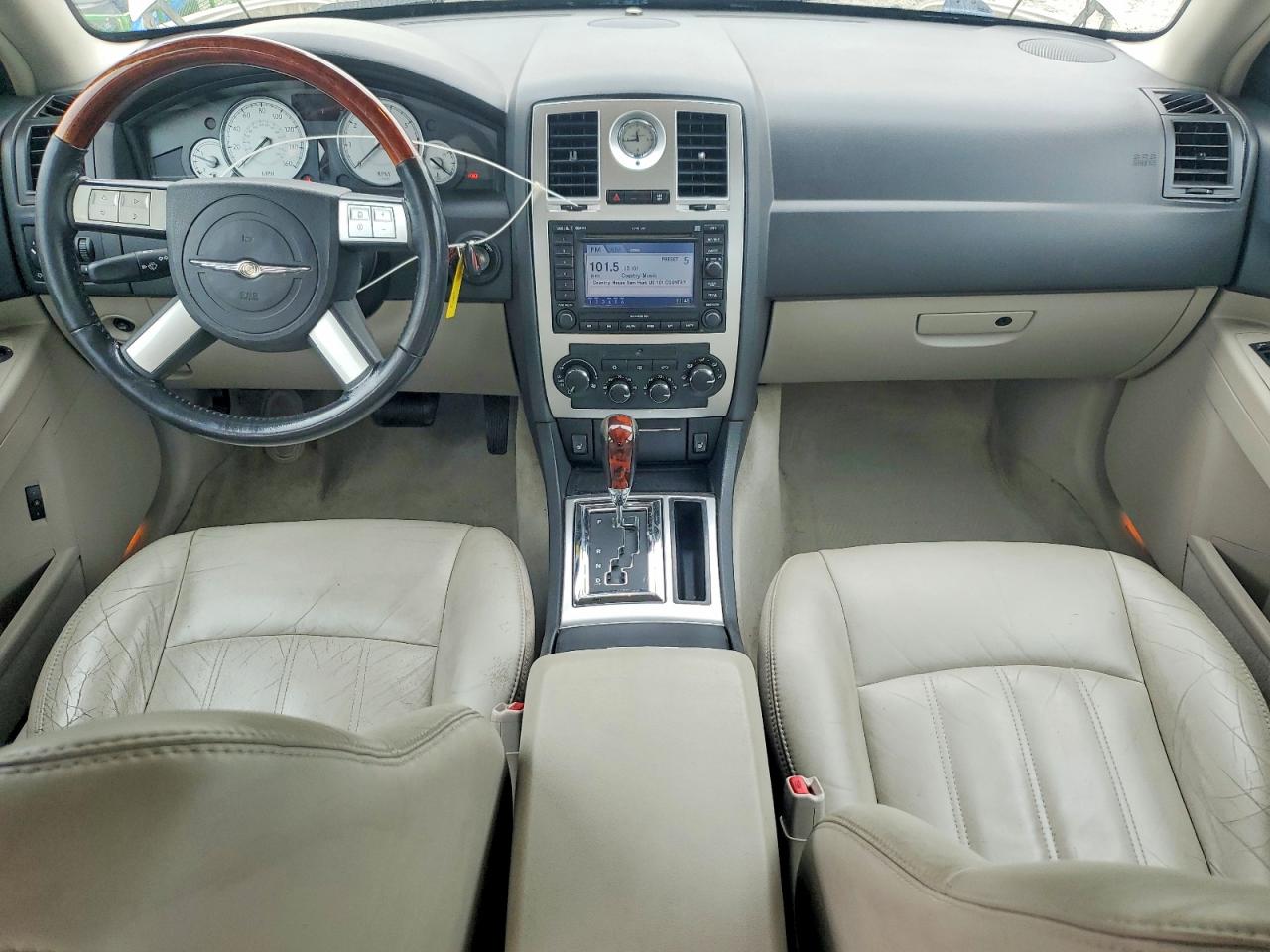 2006 CHRYSLER 300C photo 15