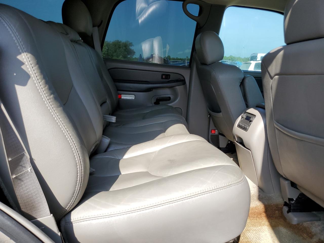 2003 CHEVROLET TAHOE K1500 photo 11