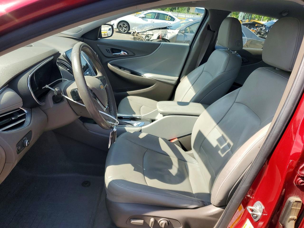 2018 CHEVROLET MALIBU LT photo 13