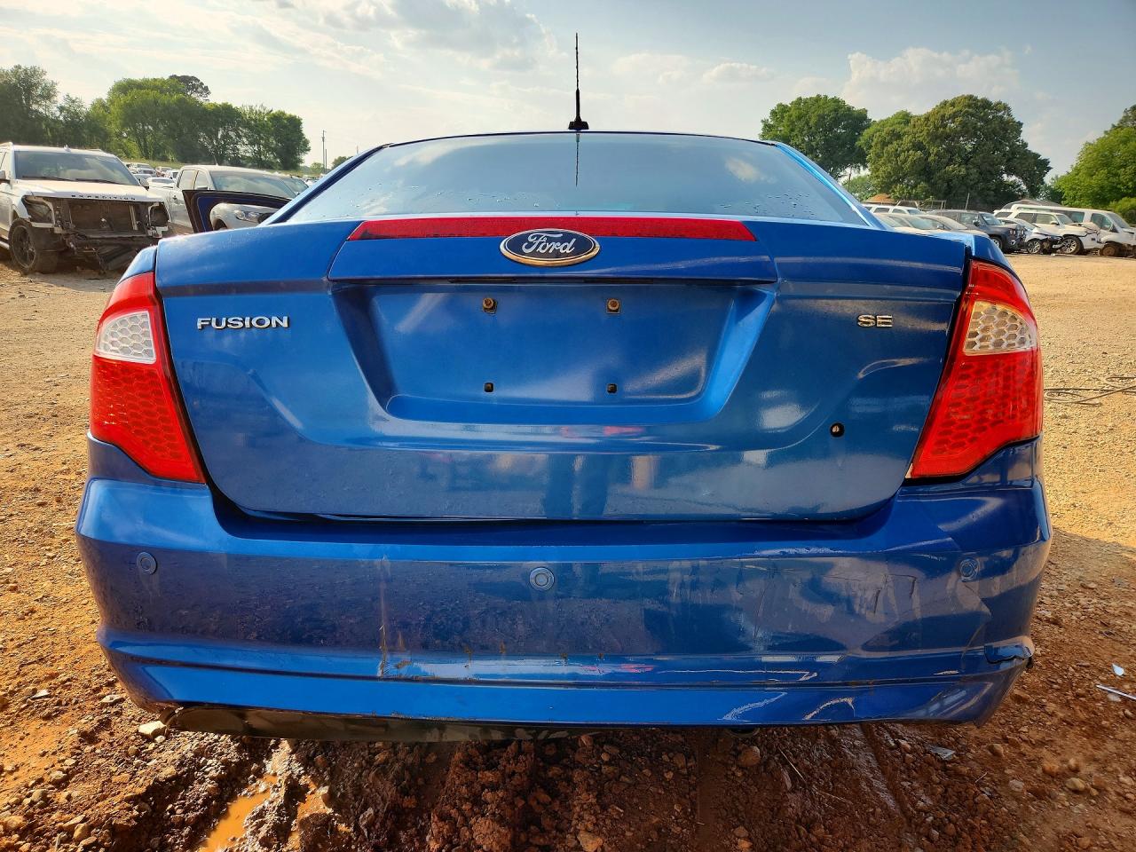 2012 FORD FUSION SE photo 16