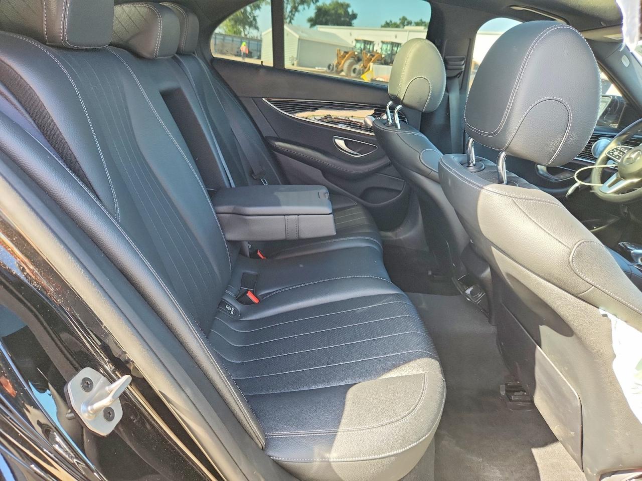2020 MERCEDES-BENZ E 350 photo 28