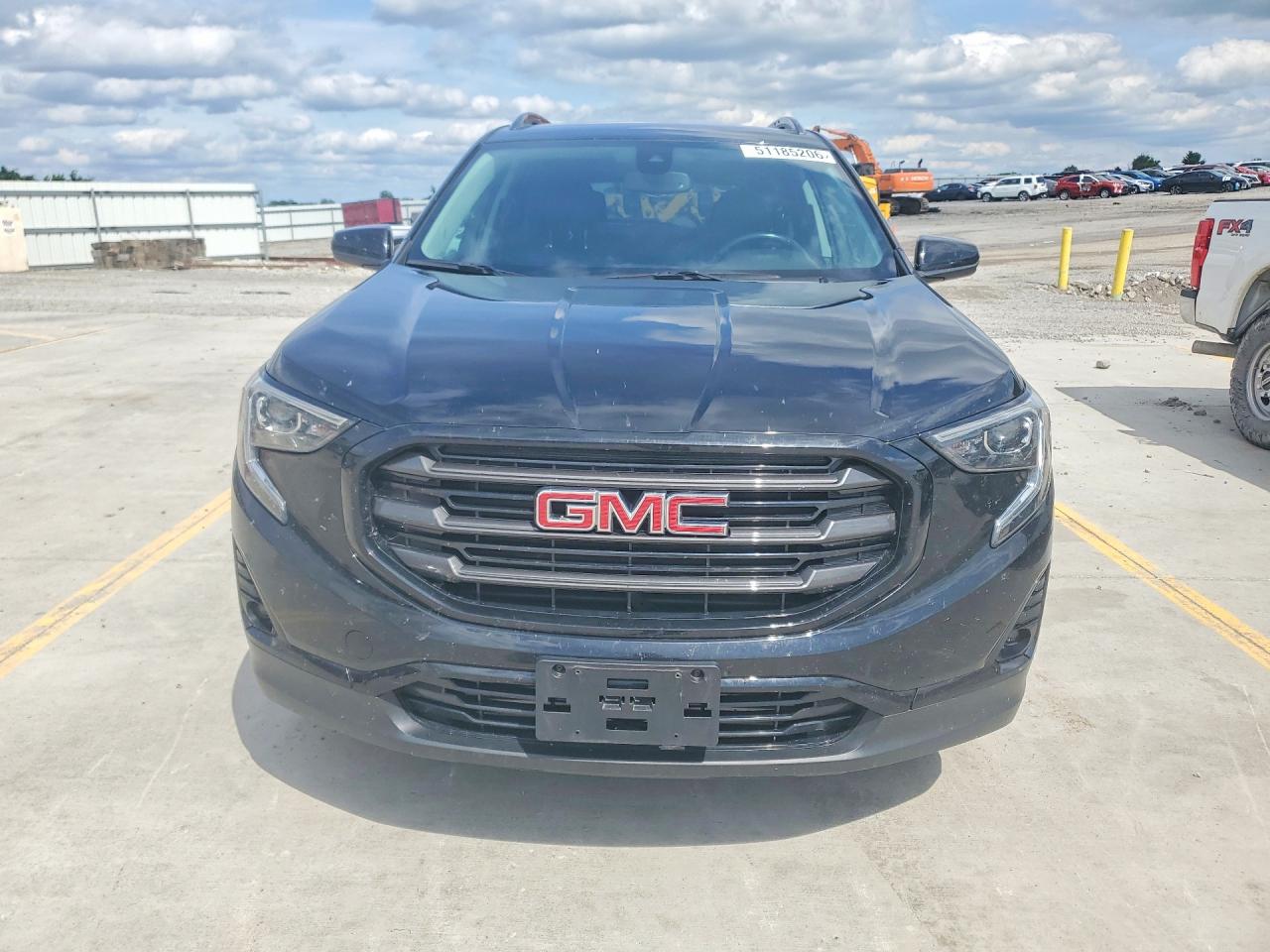 2020 GMC TERRAIN SLT photo 9