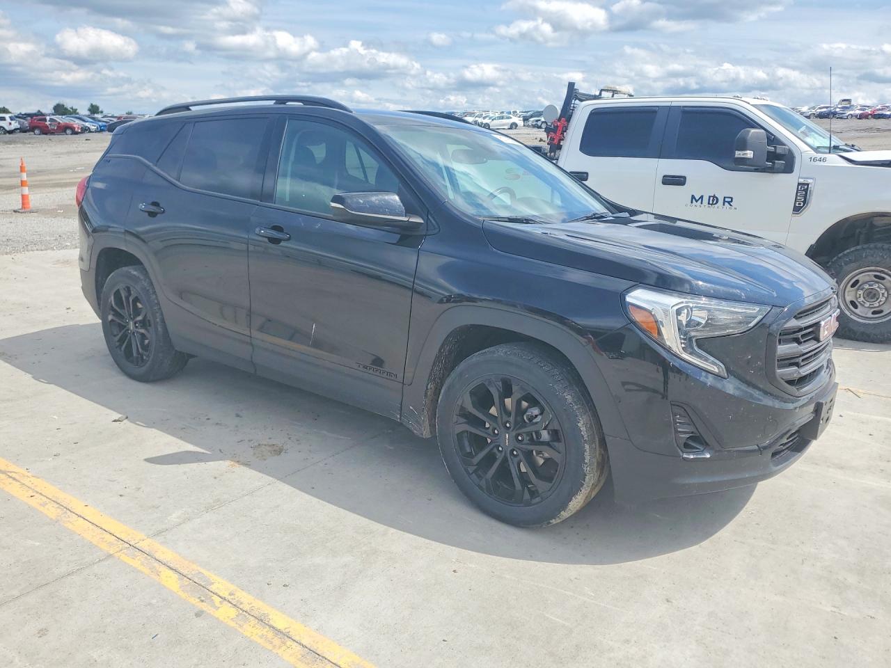 2020 GMC TERRAIN SLT photo 7