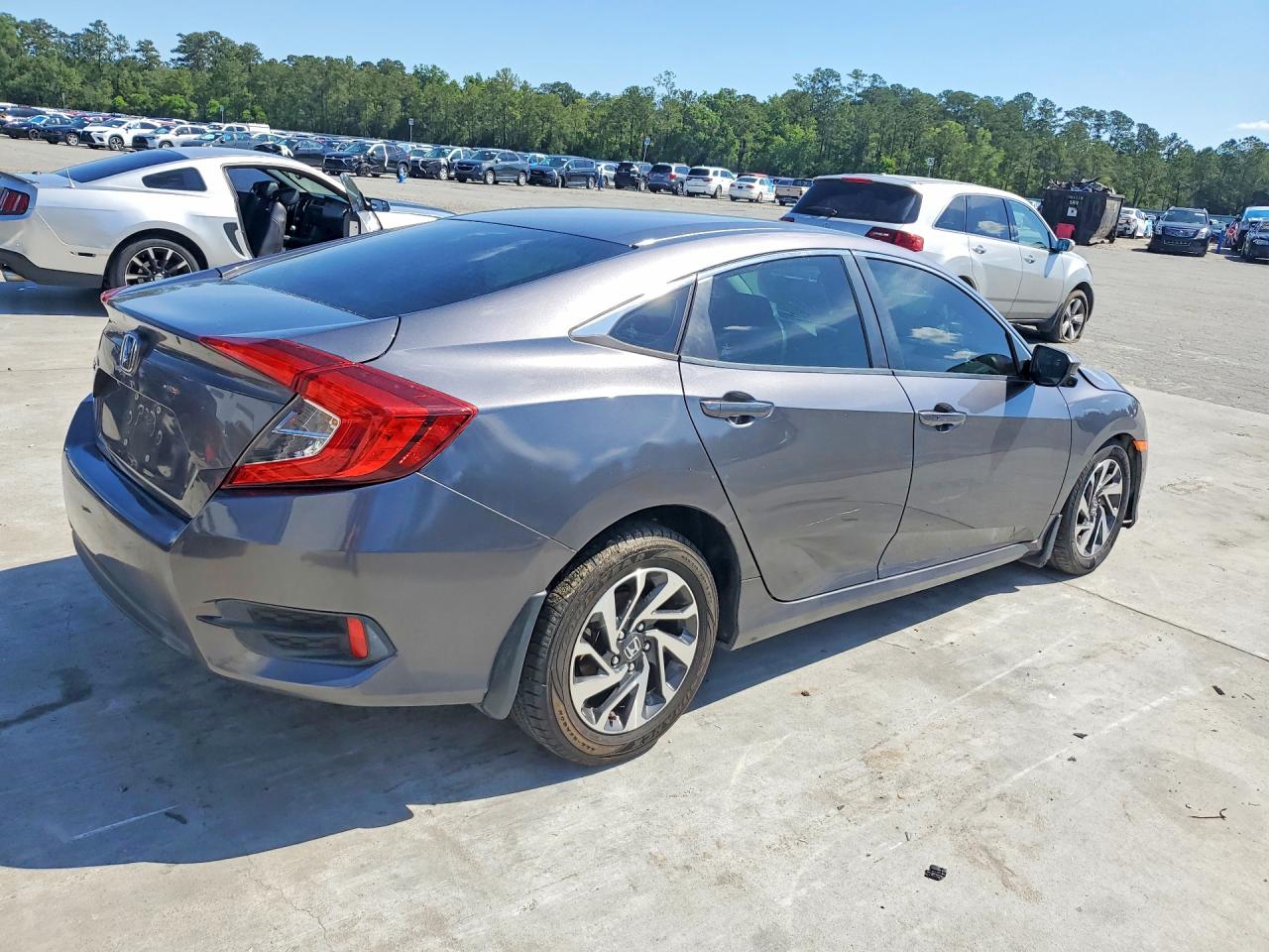 2016 HONDA CIVIC EX photo 3