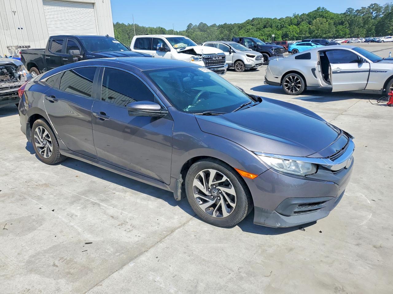 2016 HONDA CIVIC EX photo 4