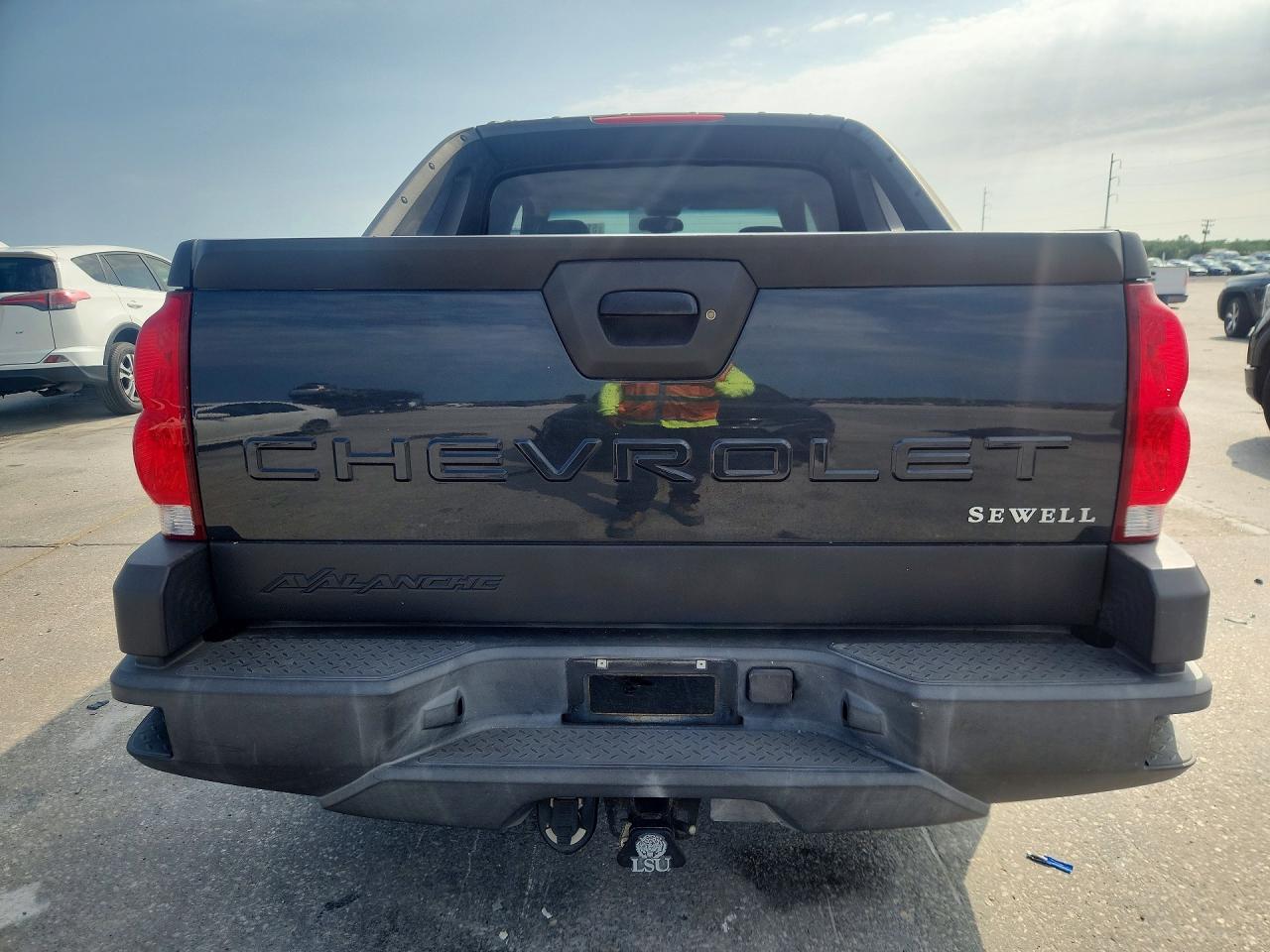 2003 CHEVROLET AVALANCHE C1500 photo 11