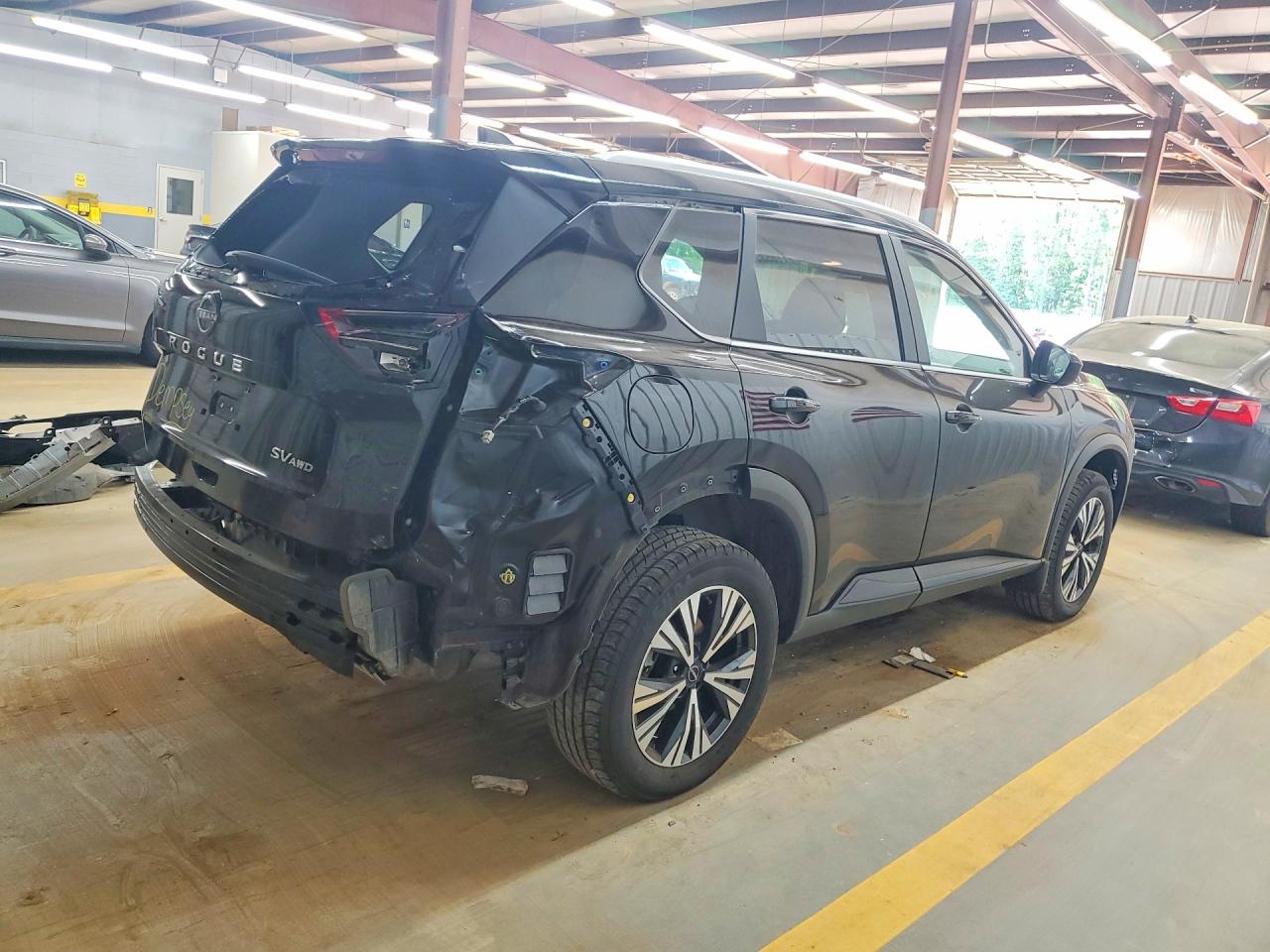2023 NISSAN ROGUE SV photo 3