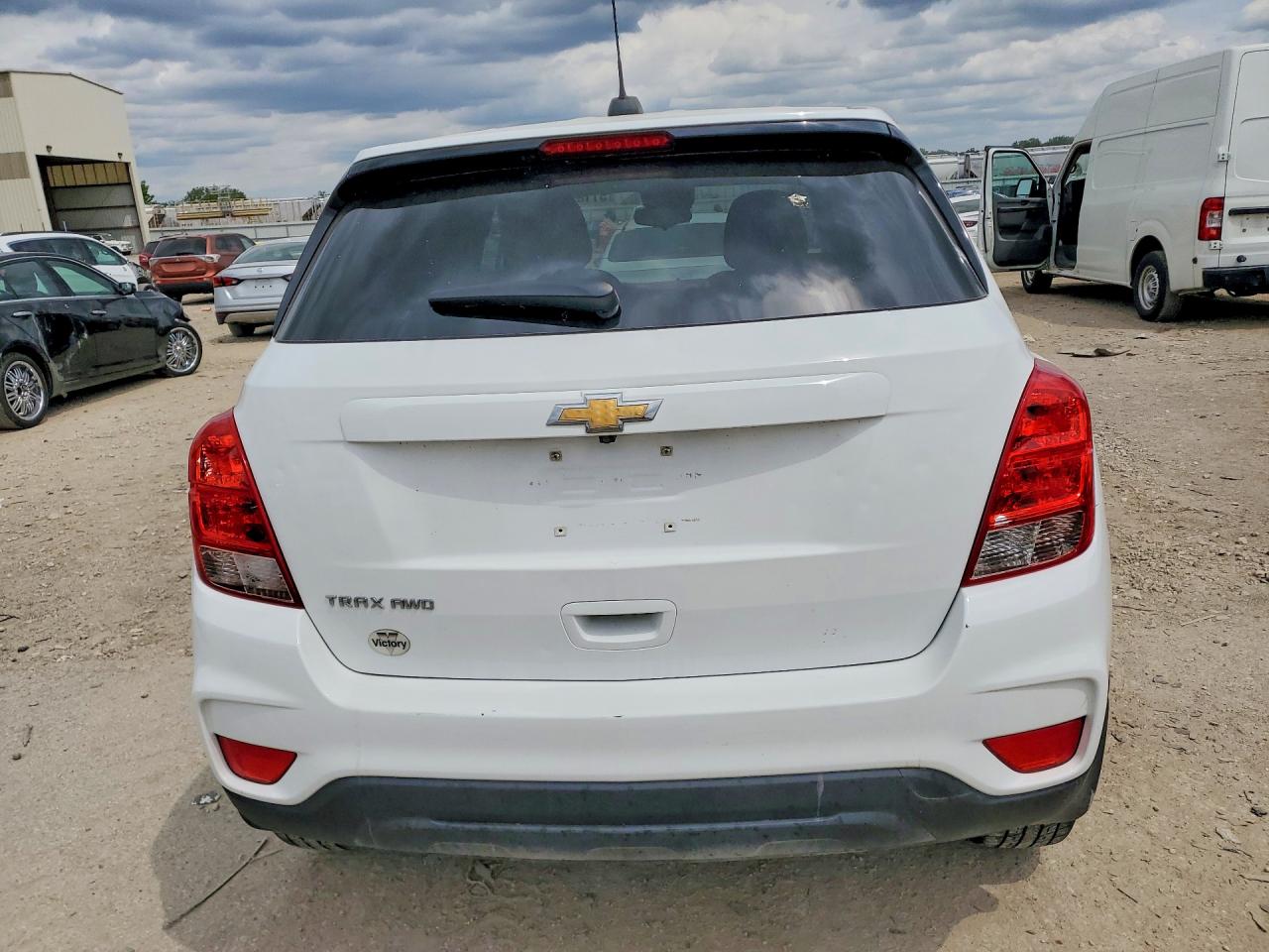 2020 CHEVROLET TRAX LS photo 11