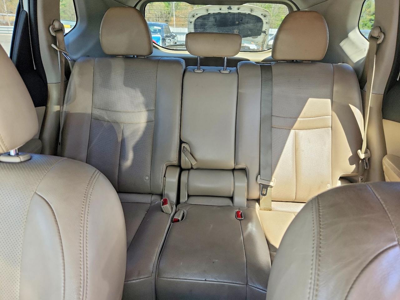 2014 NISSAN ROGUE S photo 28