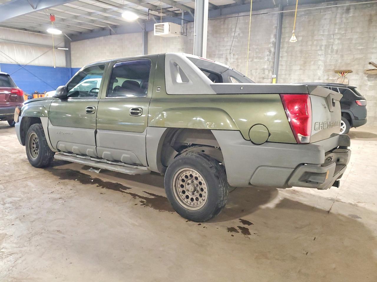 2002 CHEVROLET AVALANCHE K1500 photo 4