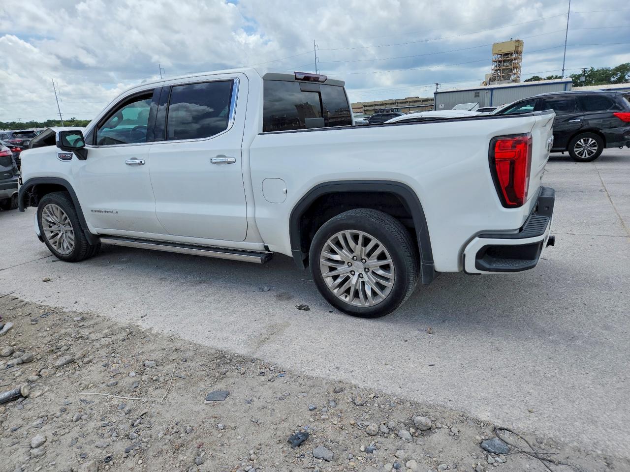 2019 GMC SIERRA K1500 DENALI photo 3