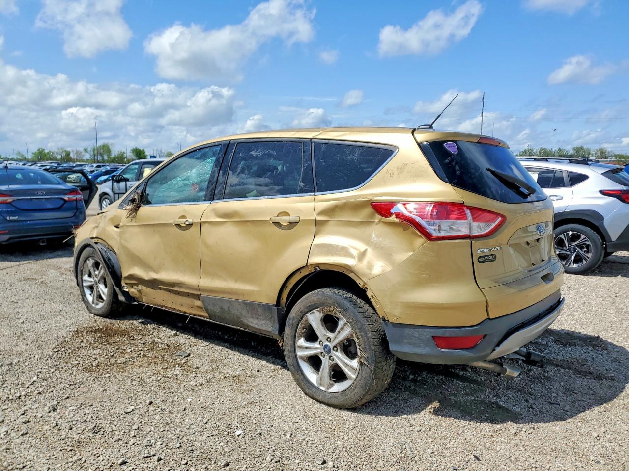 2015 FORD ESCAPE SE photo 4