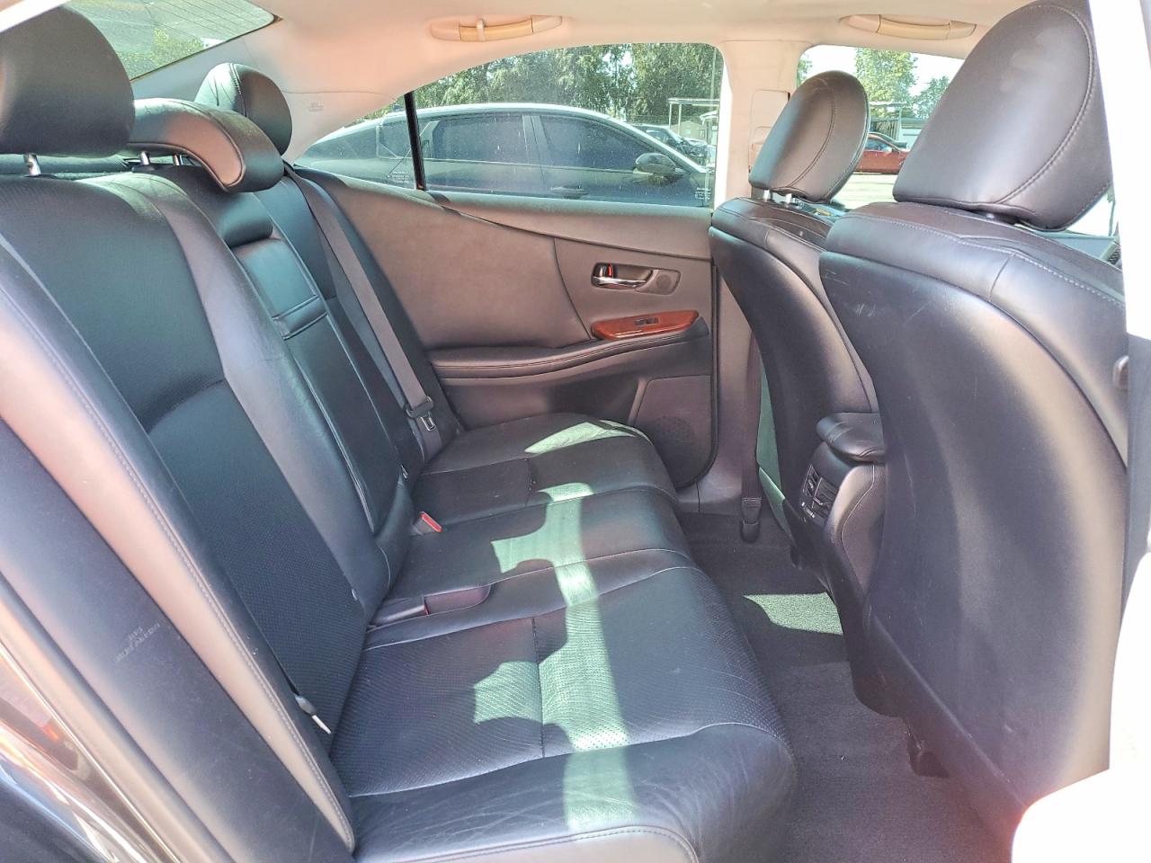 2010 LEXUS HS 250H photo 28