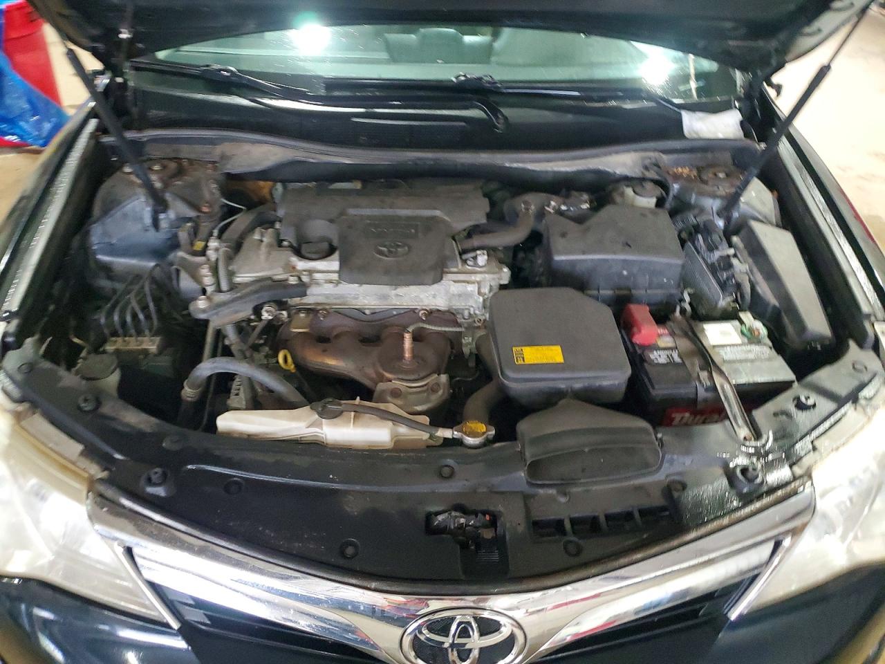 2014 TOYOTA CAMRY LE photo 21