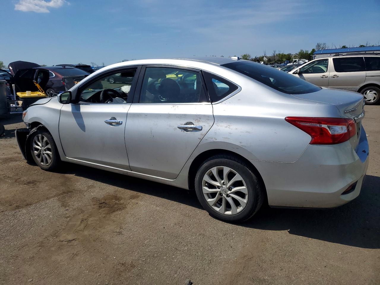 2018 NISSAN SENTRA SV photo 2