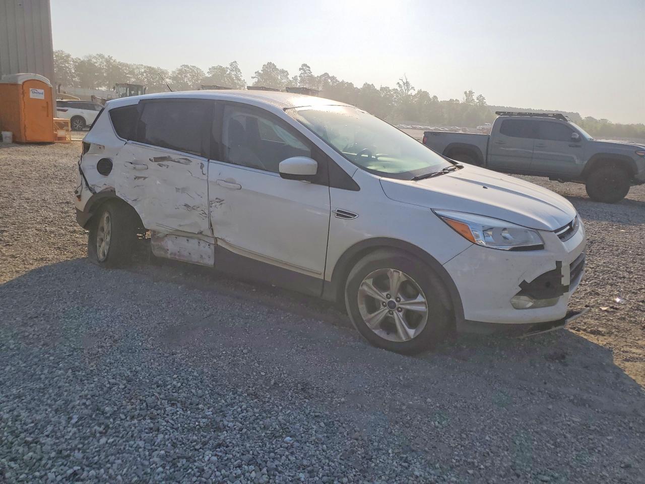 2014 FORD ESCAPE SE photo 4