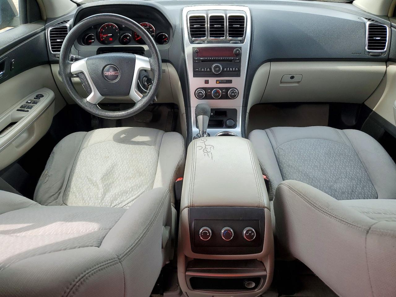 2008 GMC ACADIA photo 15