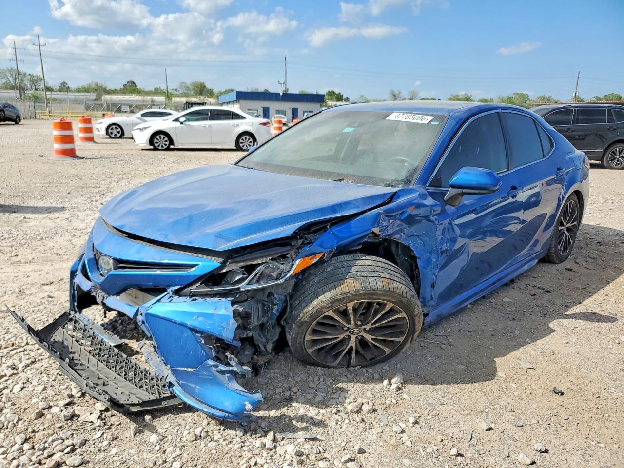 2018 TOYOTA CAMRY