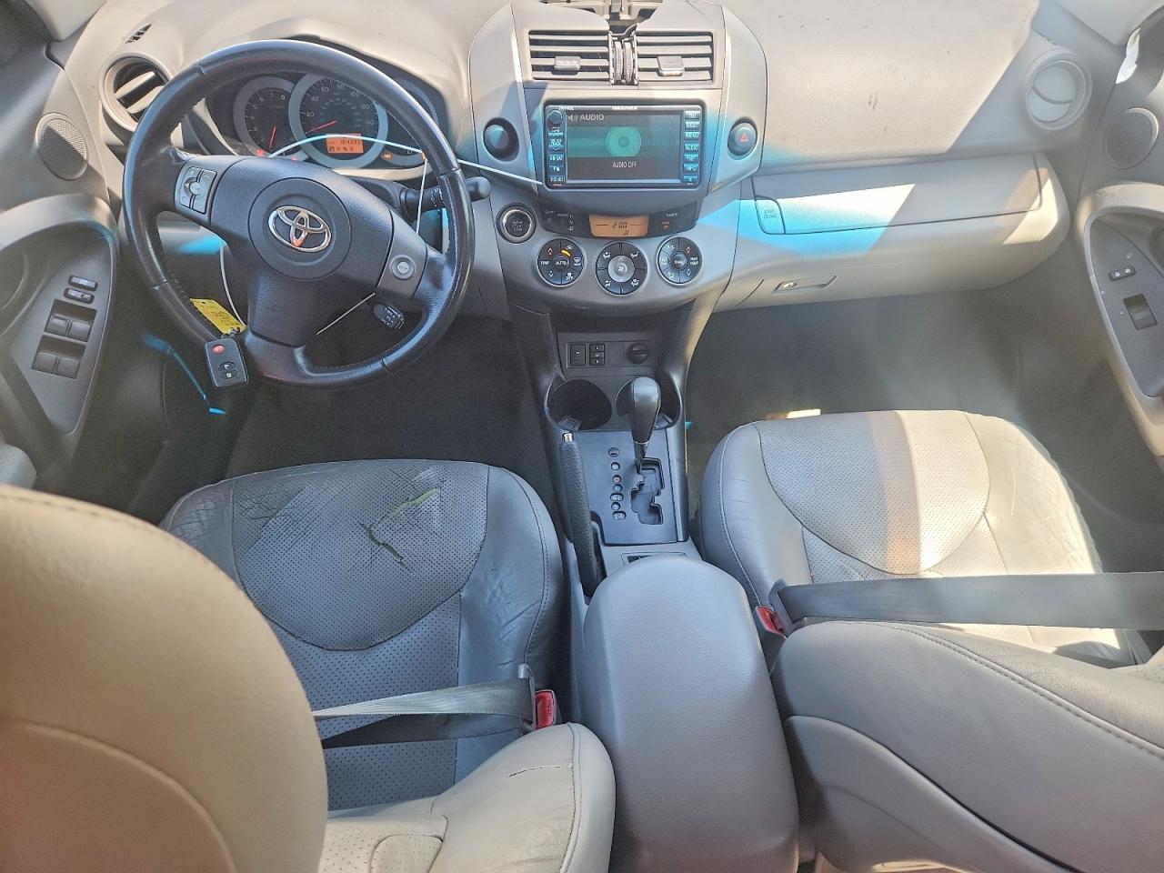 2011 TOYOTA RAV4 LIMITED photo 15
