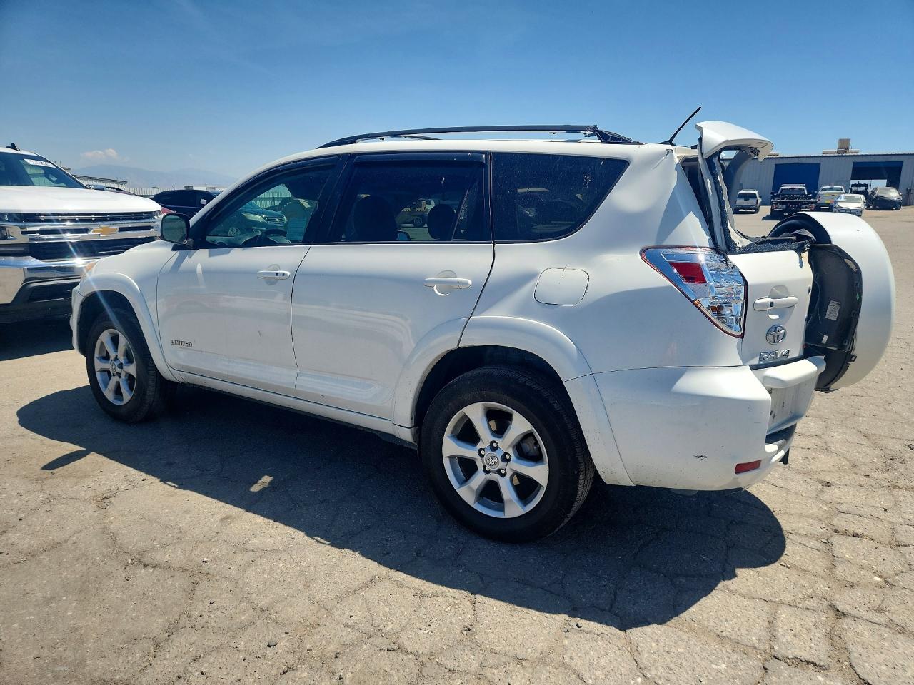 2011 TOYOTA RAV4 LIMITED photo 3