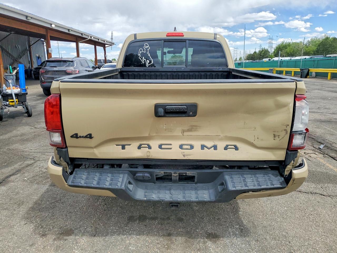 2019 TOYOTA TACOMA SR V6 photo 11